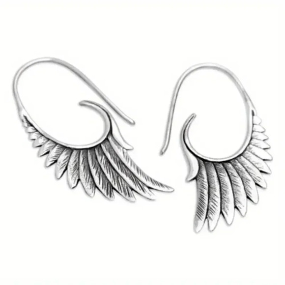 Feather Wing Earrings (Color: Silvery) - Picture 2 of 3